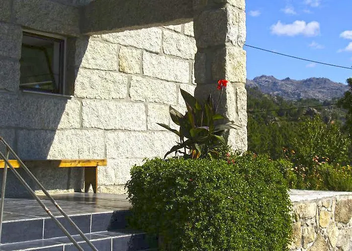 Πανσιόν A Cobica Do Mundo